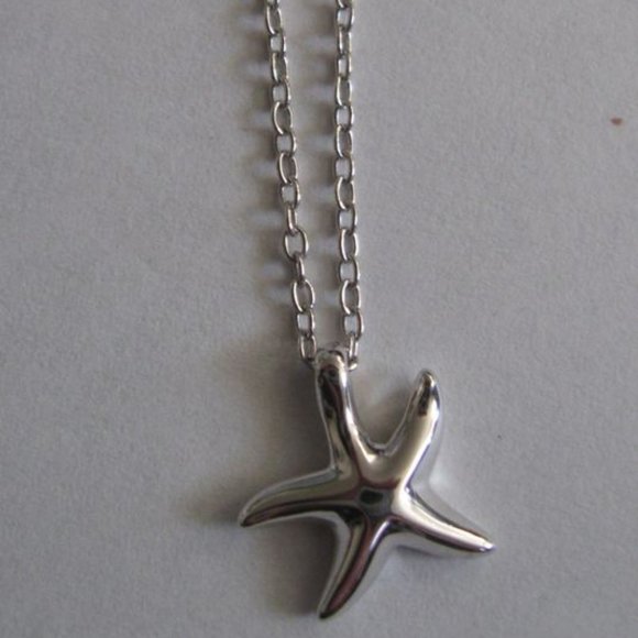 Starfish necklace NEW with tags Sterling Silver By Sterling Forever. - Picture 1 of 4